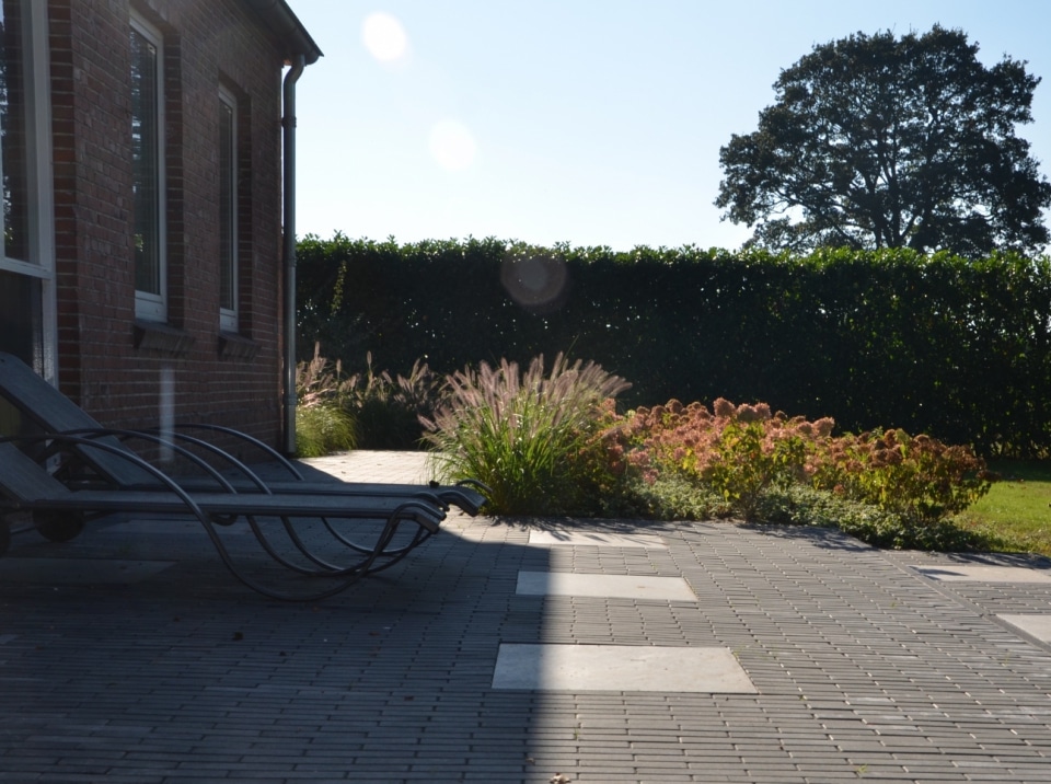 grote-moderne-landelijke-tuin-in-Laar-D-7_960x716_acf_cropped