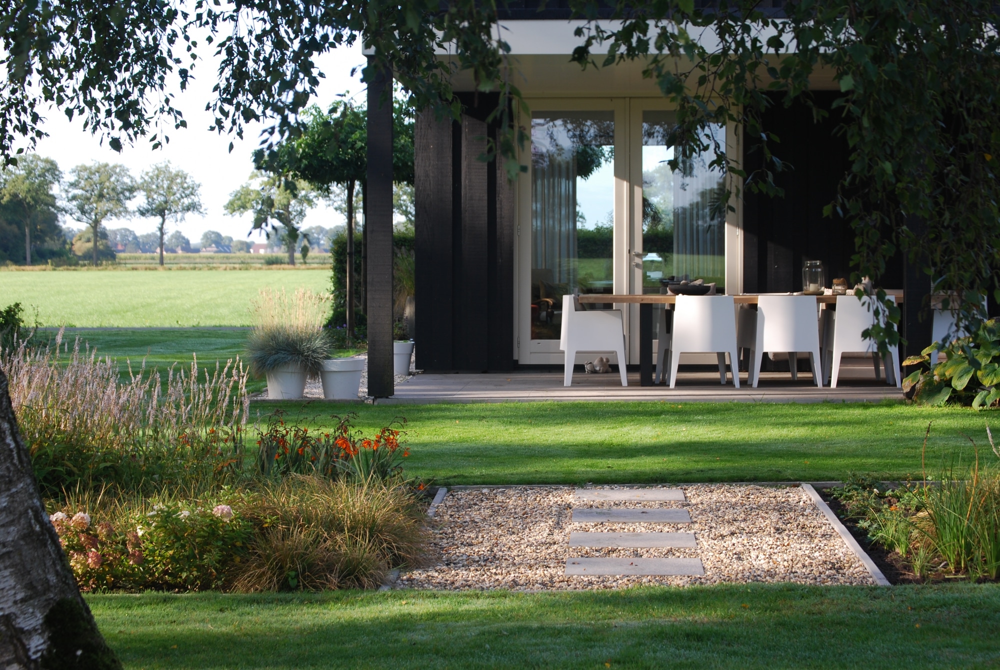 kleurrijke landschapstuin 9